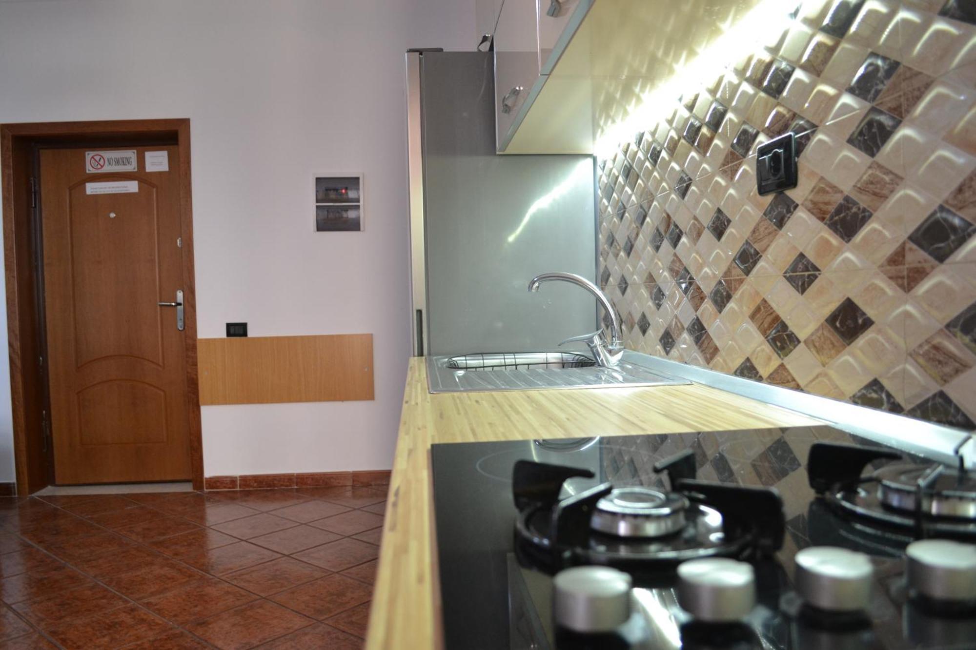 Apartament 5 Bedrooms In *